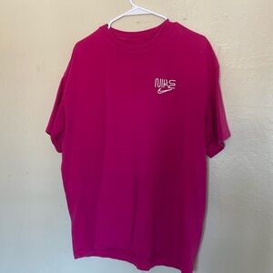 Nike T-shirt - L